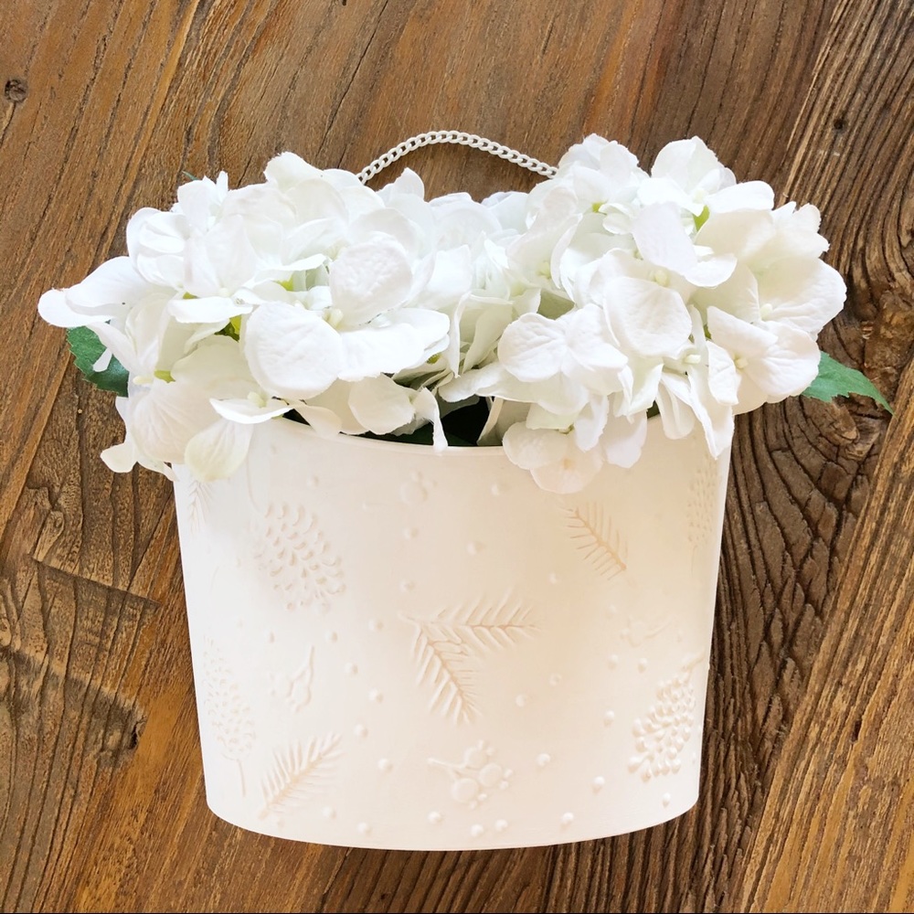 Farmhouse White Wall Bucket Planter Home Decor - Picture 1 of 10
